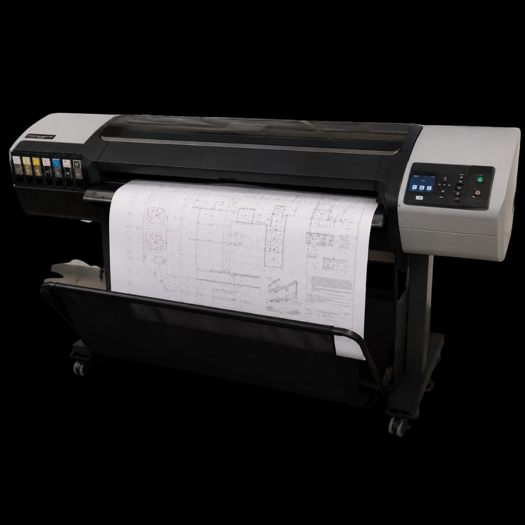 Plotter imprimindo planta técnica em grande formato